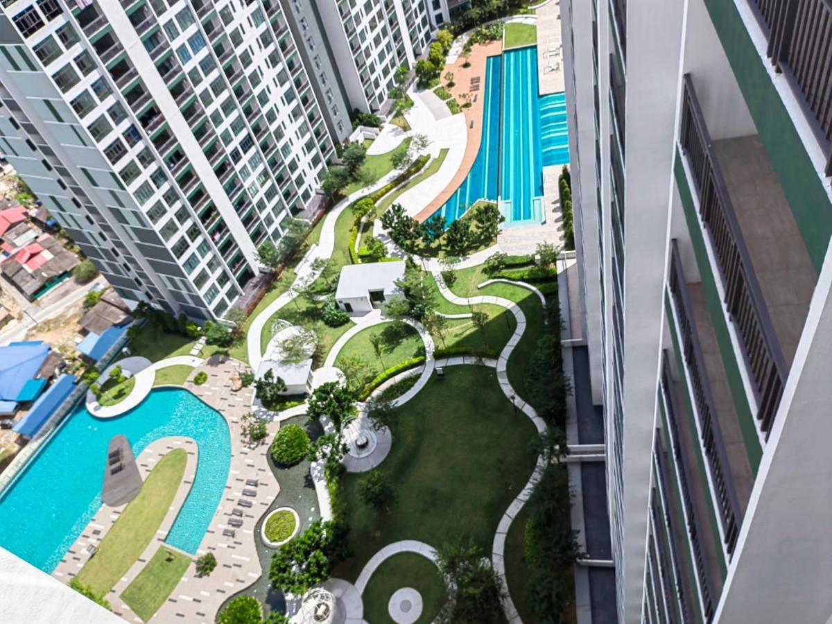 8Scape Residences Batman Vs Ironman@Lsy Home & Leisure 조호르 바루 외부 사진