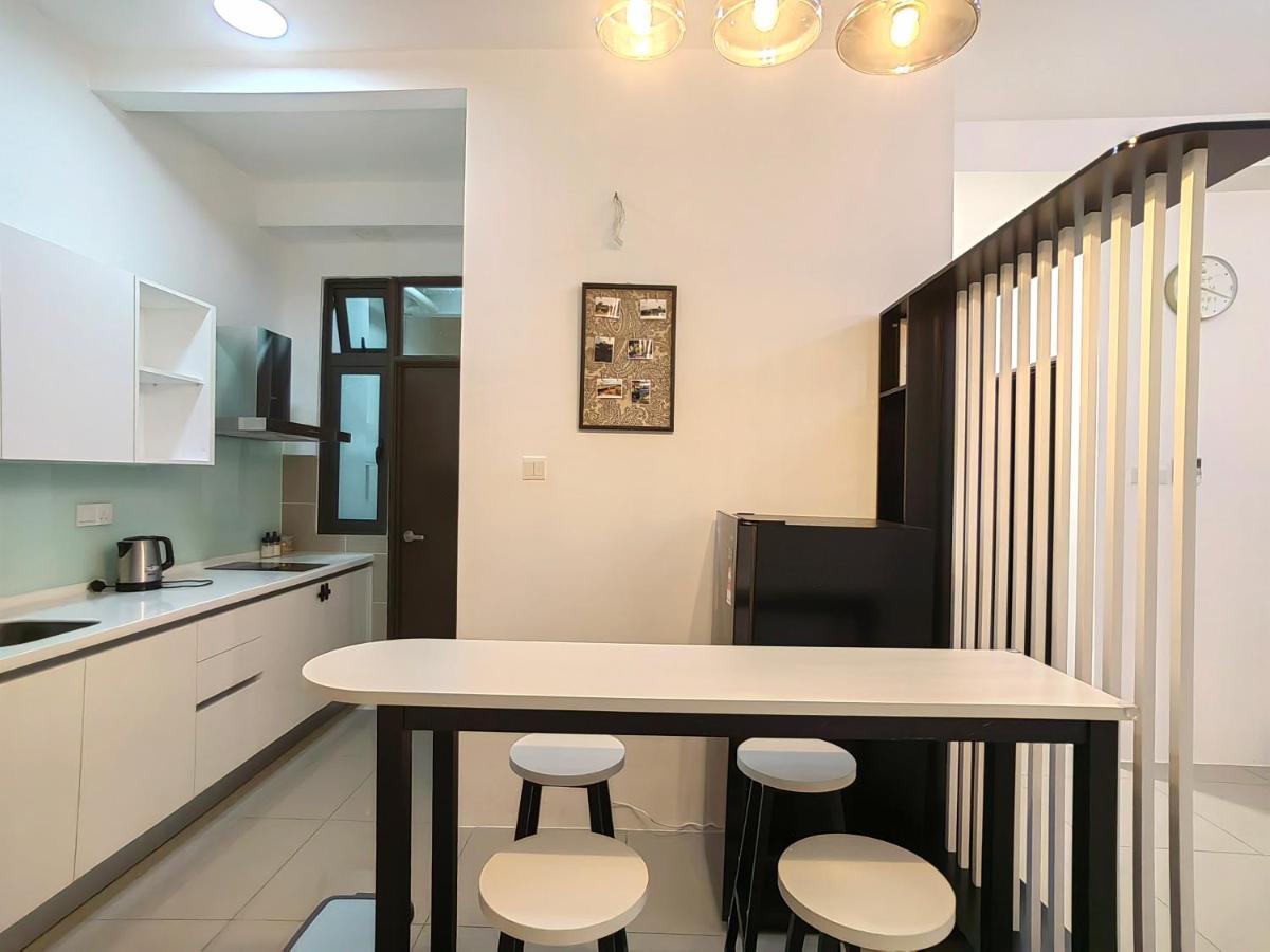 8Scape Residences Batman Vs Ironman@Lsy Home & Leisure 조호르 바루 외부 사진